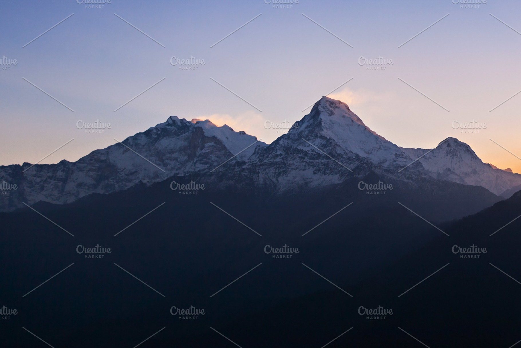 Surise in Himalaya, a Photo by saiko3p