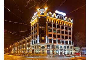 Office building in Odessa, Ukraine, an Architecture Photo by Leonid Andronov