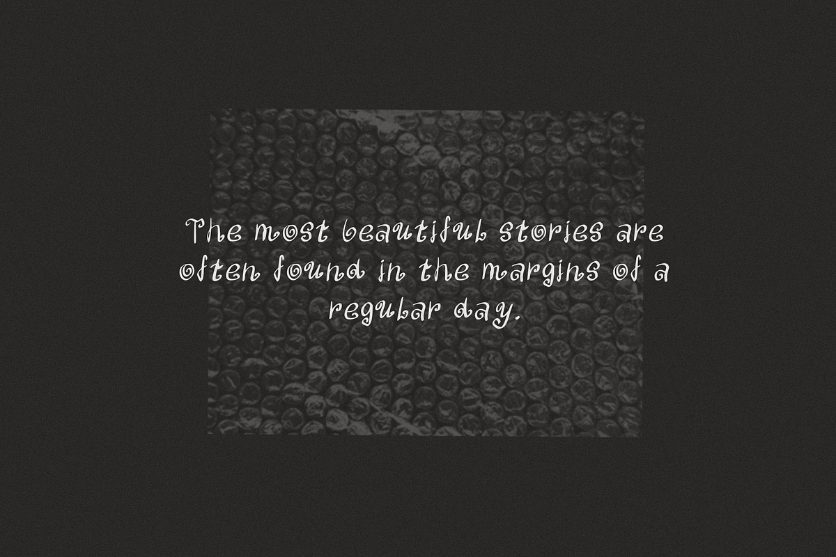 Swirly elegant quirky whimsical font, a Handwritten Font by Ashiya Pixel (Photo 4 of 8)