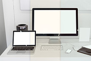 Store Mock-Up Set, an iPhone Mockup by Marian Kadlec (Thumbnail 4 of 4)