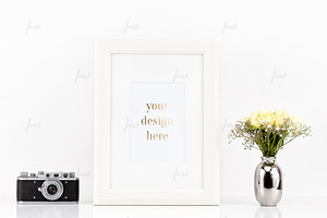Photo-based mock-up vintage camera, a Print Template by JustLikeMyDesktop