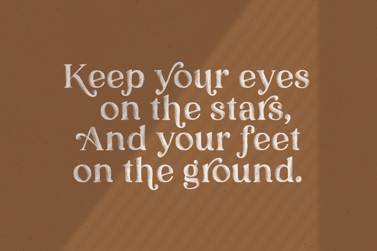 Karelle SVG - An Organic Serif preview 6