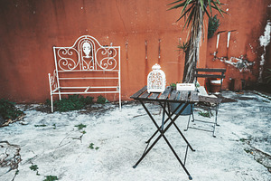 Vintage patio with rustic decor, an Arts & Entertainment Photo by SkyNext