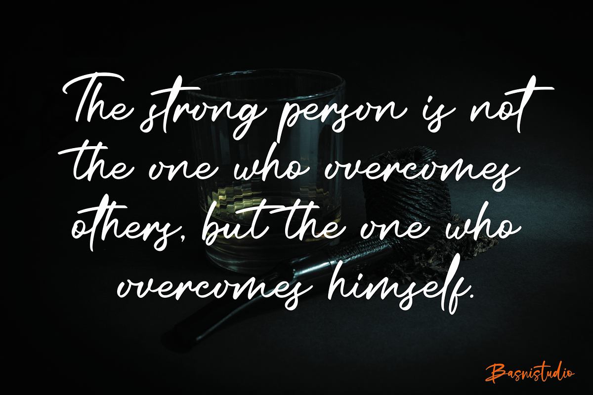 Austrian Cinamone Handwritten Font, a Handwritten Font by Basnistudio (Photo 2 of 9)