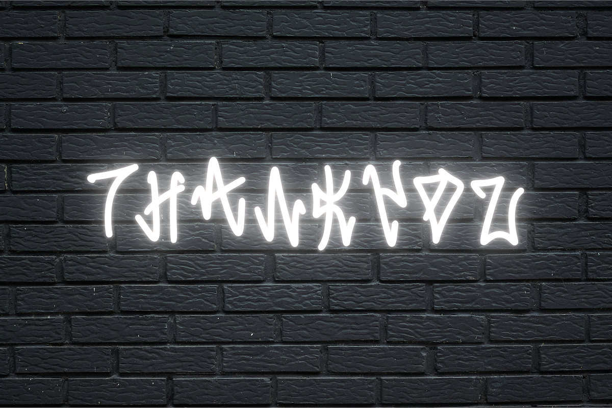 Skulk Stroke, a Handwritten Font by Dm Studio (Photo 9 of 9)