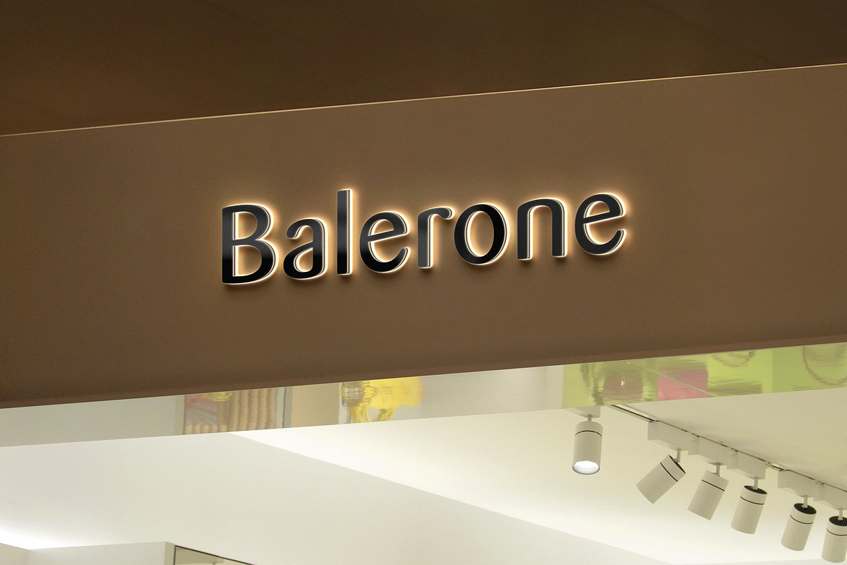 Logo Mockup Luxury 3D Sign Luminous, a Product Mockup by Asylab (Photo 1 of 5)
