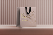 Paris & France Icons, an Outline Icon by Caroline Mackay (Thumbnail 6 of 8)