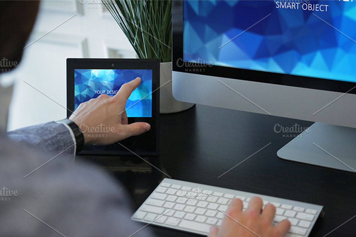 Echo Show Workstation PSD Mockups, an iPhone Mockup by Shop Mockpro (Photo 2 of 19)