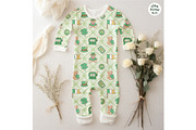 Lucky Teddy Bear Seamless Pattern, a Seasonal Illustration by TitaLivingArt (Thumbnail 7 of 13)
