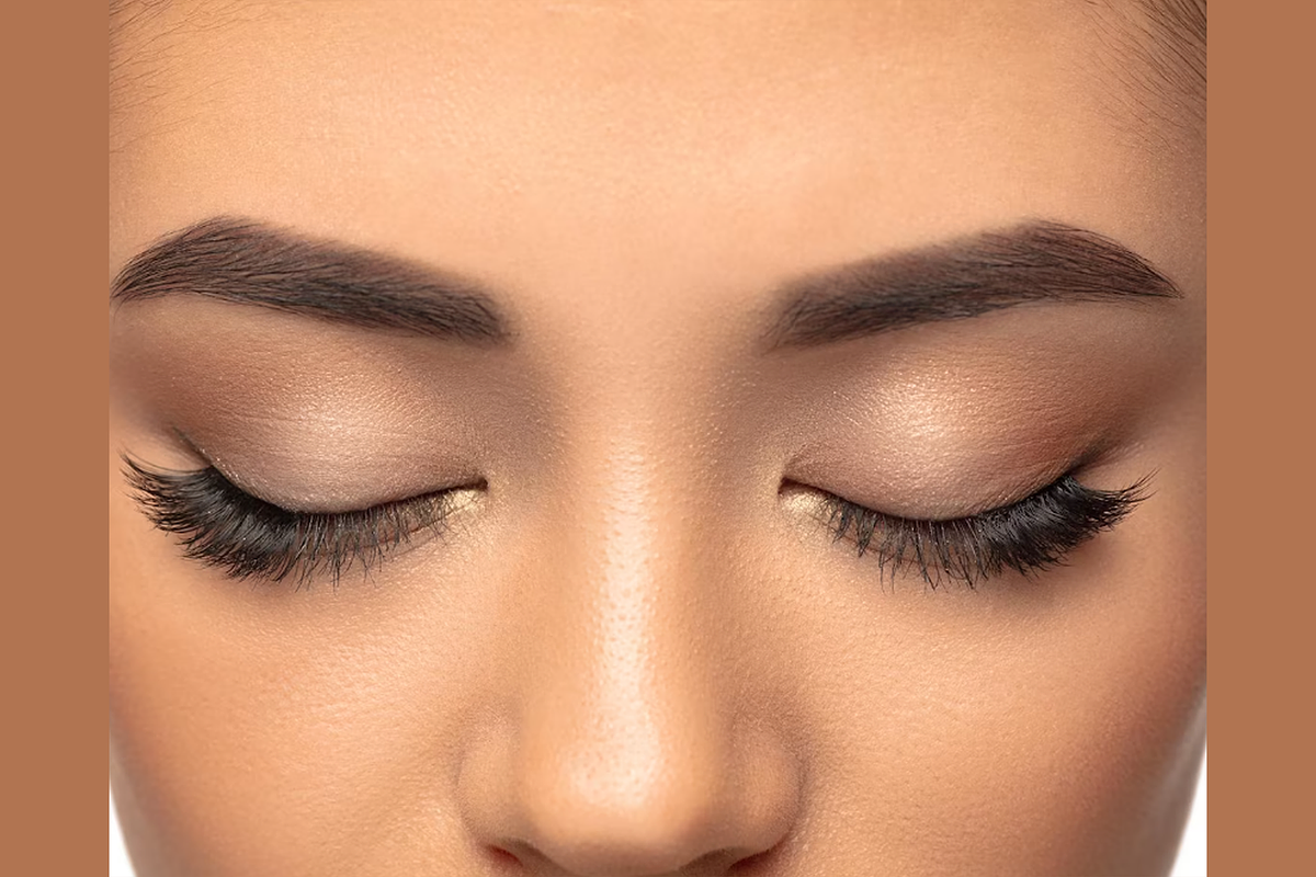 15 Photoshop Eyebrows Brushes Pack, a Brush Add-On by Velo Graphic Studio (Photo 3 of 6)
