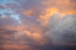 Beautiful cloudy sky, a Background Photo by Photo Kaminski