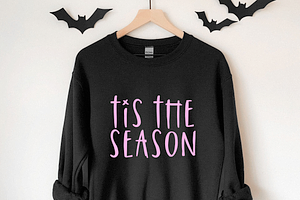 Witchy Vibes Spooky Halloween Font