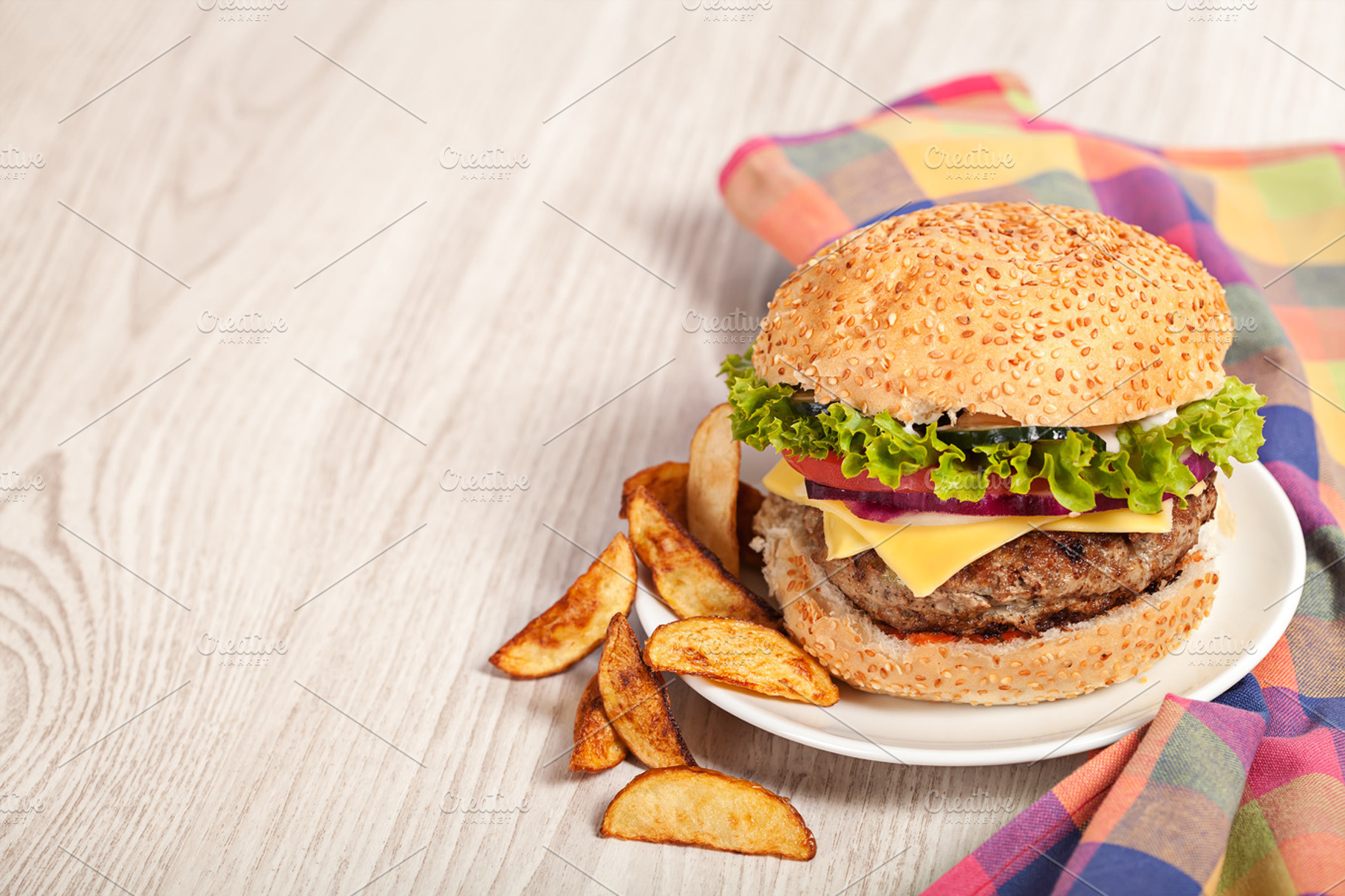 Fresh Burger Fast Lunch Meal Containing American Beef And Bun