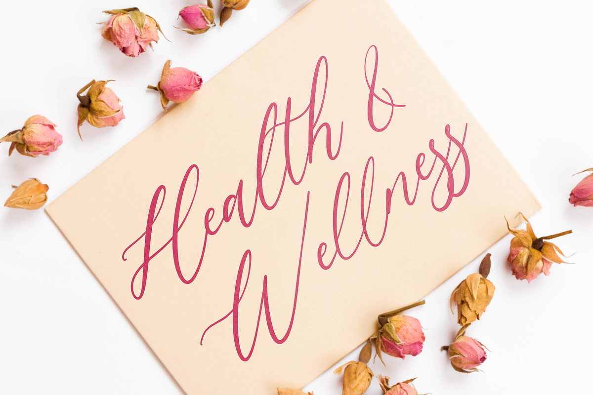 Natural Garden - Modern Script Font, a Script Font by Balpirick Studio (Photo 4 of 7)