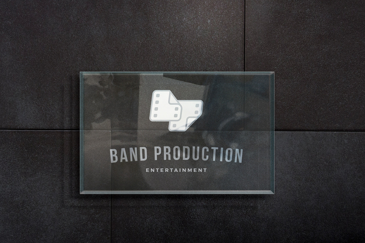 2 Logos for Cinematography Company, an Illustration by rtyc (Photo 3 of 7)