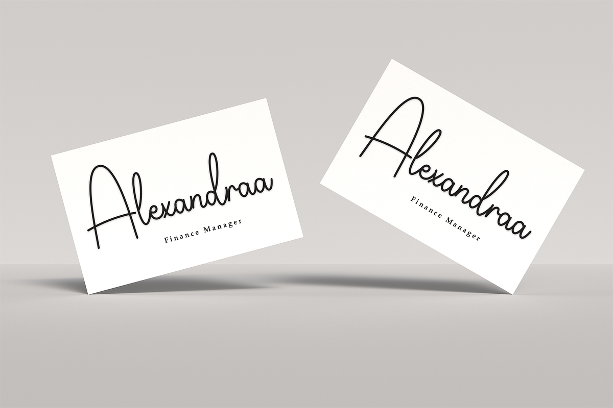 House | Script Font preview 3
