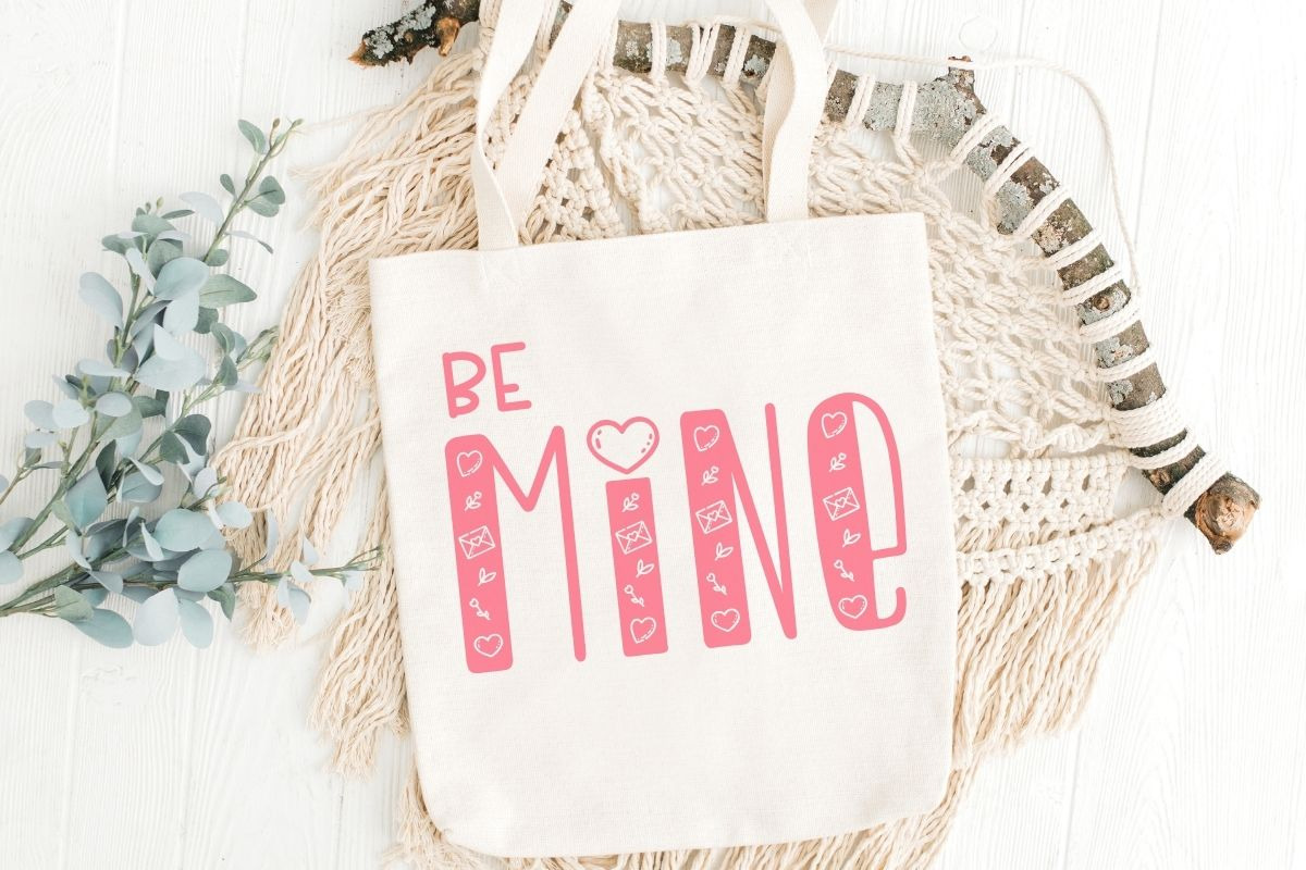 Amour - Cute Decorative Font, a Symbol Font by AnningArts (Photo 4 of 8)