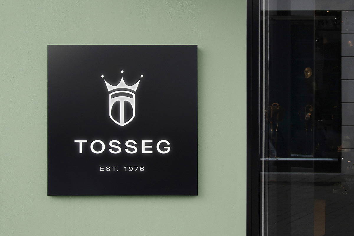Logo Mockup Modern Front 3D Sign, an Advertising Mockup by Asylab (Photo 7 of 10)