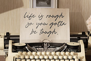 Busted Horizon Font, a Handwritten Font by Timurtype (Thumbnail 4 of 7)