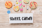 Super Cute | Script Font, a Script Font by Scratchones (Thumbnail 5 of 8)