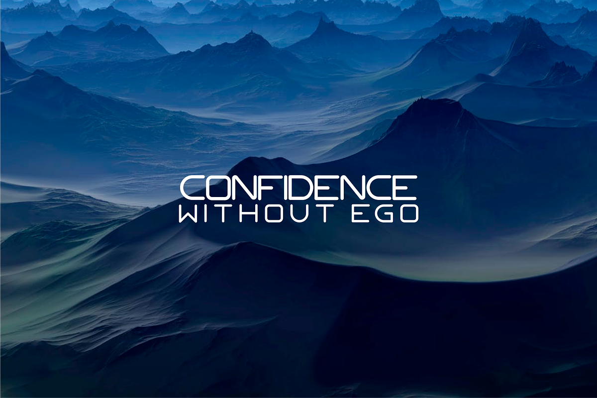 Effort High-Tech Font preview 3