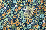 Summer Elegant Floral Pattern, a Pattern Graphic by StudioGlouna (Thumbnail 3 of 7)