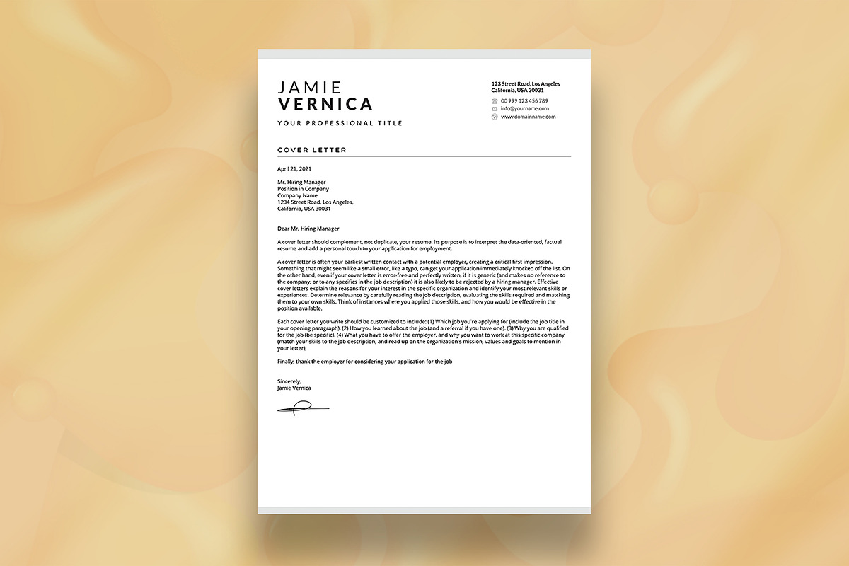 Resume Template, a Brochure Template by DesignDevisers (Photo 4 of 10)