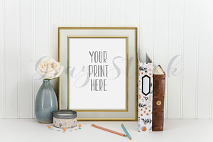 Desktop Cream Frame Mock Up