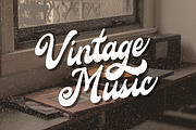 Roadsky Vintage Script, a Script Font by Fikry Alfatih (Thumbnail 8 of 9)