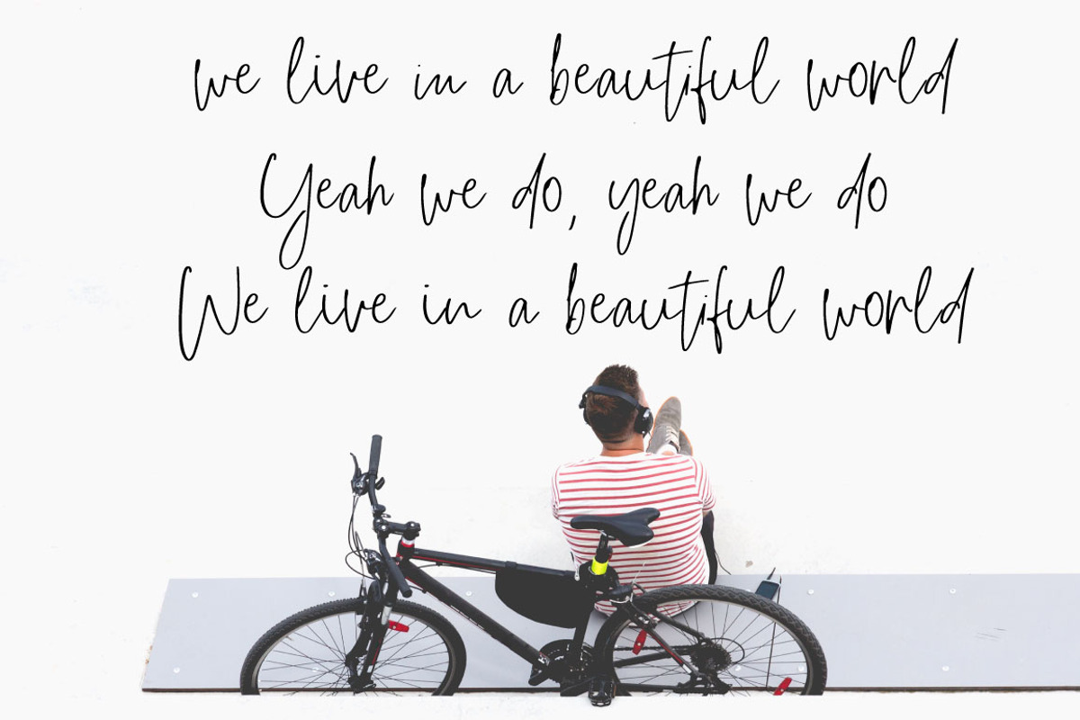 Roadtrip | Handwritten Font preview 3