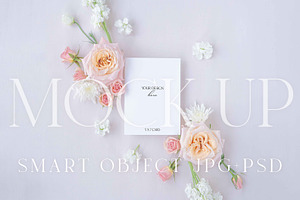 Invitation mock up flatlay - Tend01