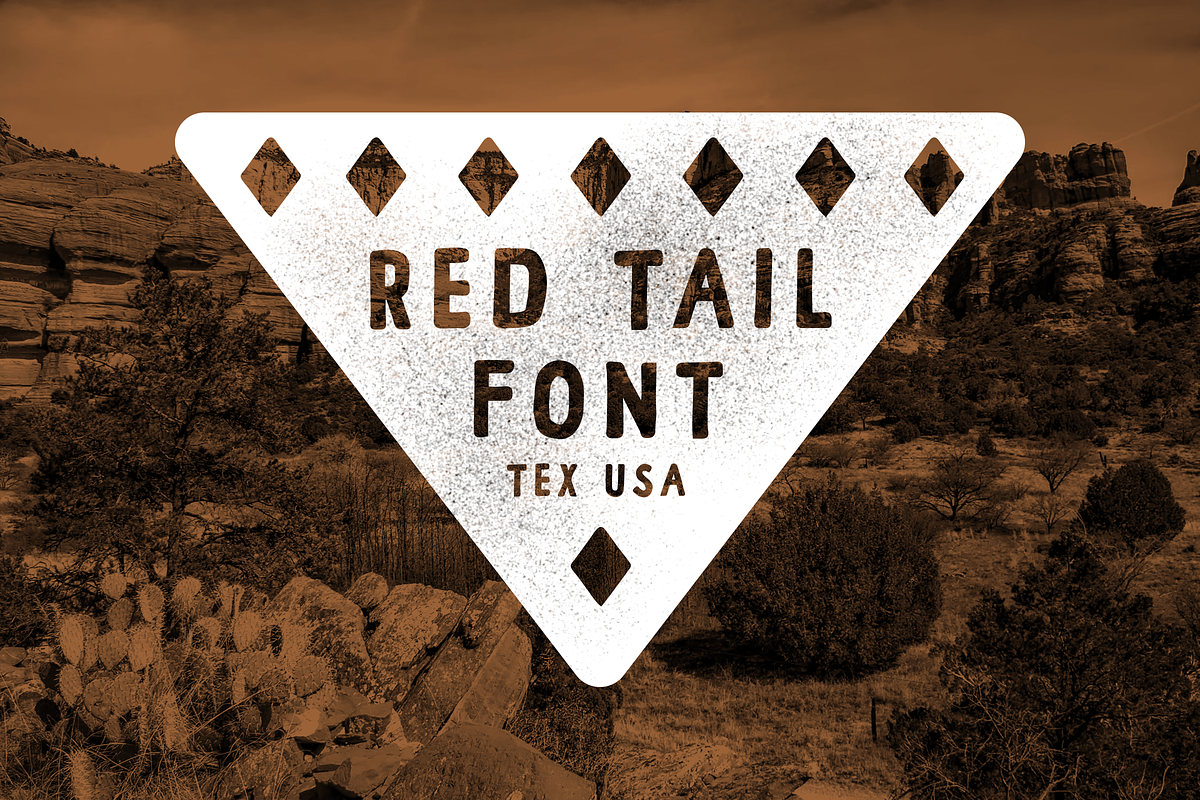 Red Tail Font preview 3