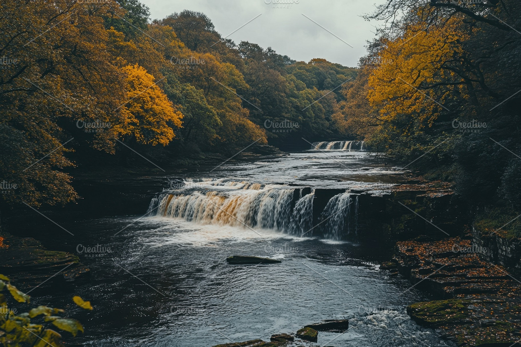 Water cascading over the lower falls, a Photo by Iftikhar Alam
