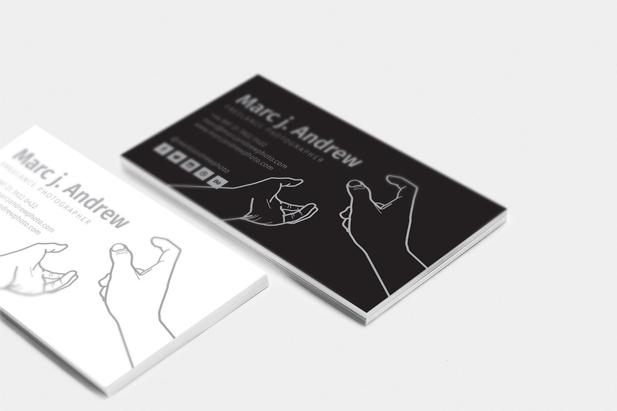 Photographer Business Card, a Business Card Template by blooon (Photo 3 of 7)