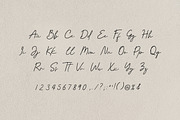 Andiela Sathony Signature Font, a Handwritten Font by UICreative (Thumbnail 5 of 6)