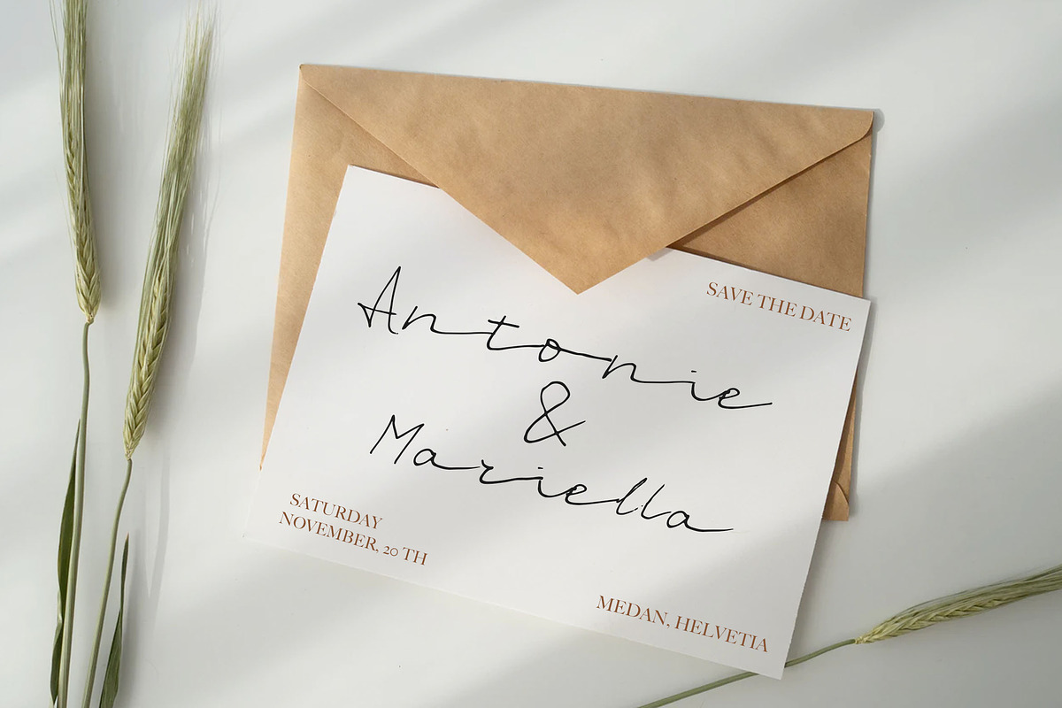 Moriana - Handwritten Script Font preview 5