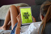 5 Mockups iPad (pics+PSD), an iPhone Mockup by tydla (Thumbnail 4 of 7)