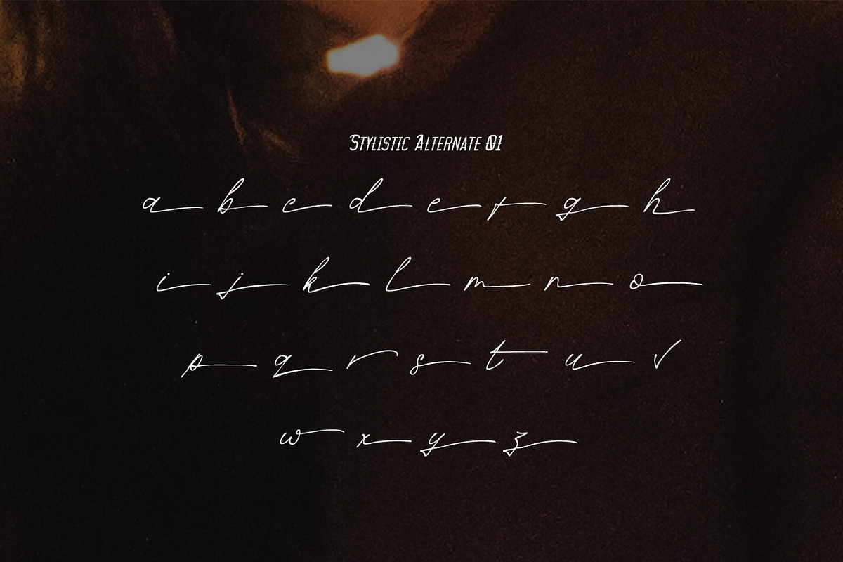 Rosanthie Signature Script Font, a Script Font by Anomali Creatype (Photo 5 of 12)