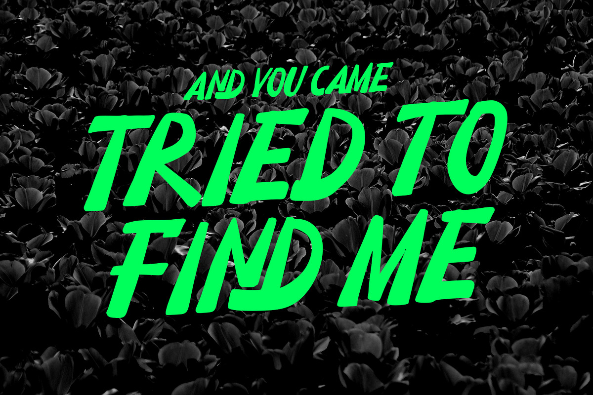 Frakend Handwritten Display Font, a Sans Serif Font by Maulana Creative (Photo 2 of 8)