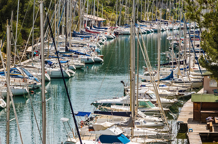 The sailboats, a Nature Photo by kavram