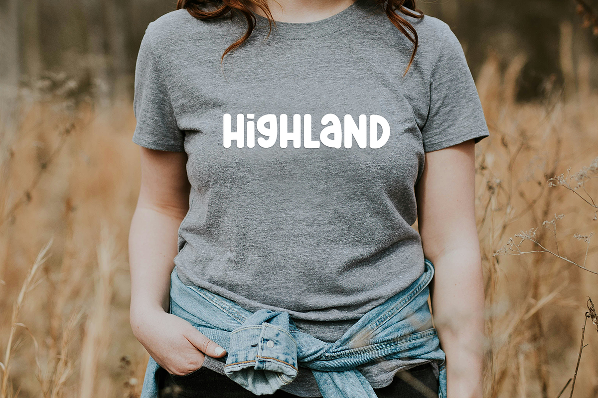 Snowlight, a Sans Serif Font by FreshTypeINK (Photo 7 of 8)