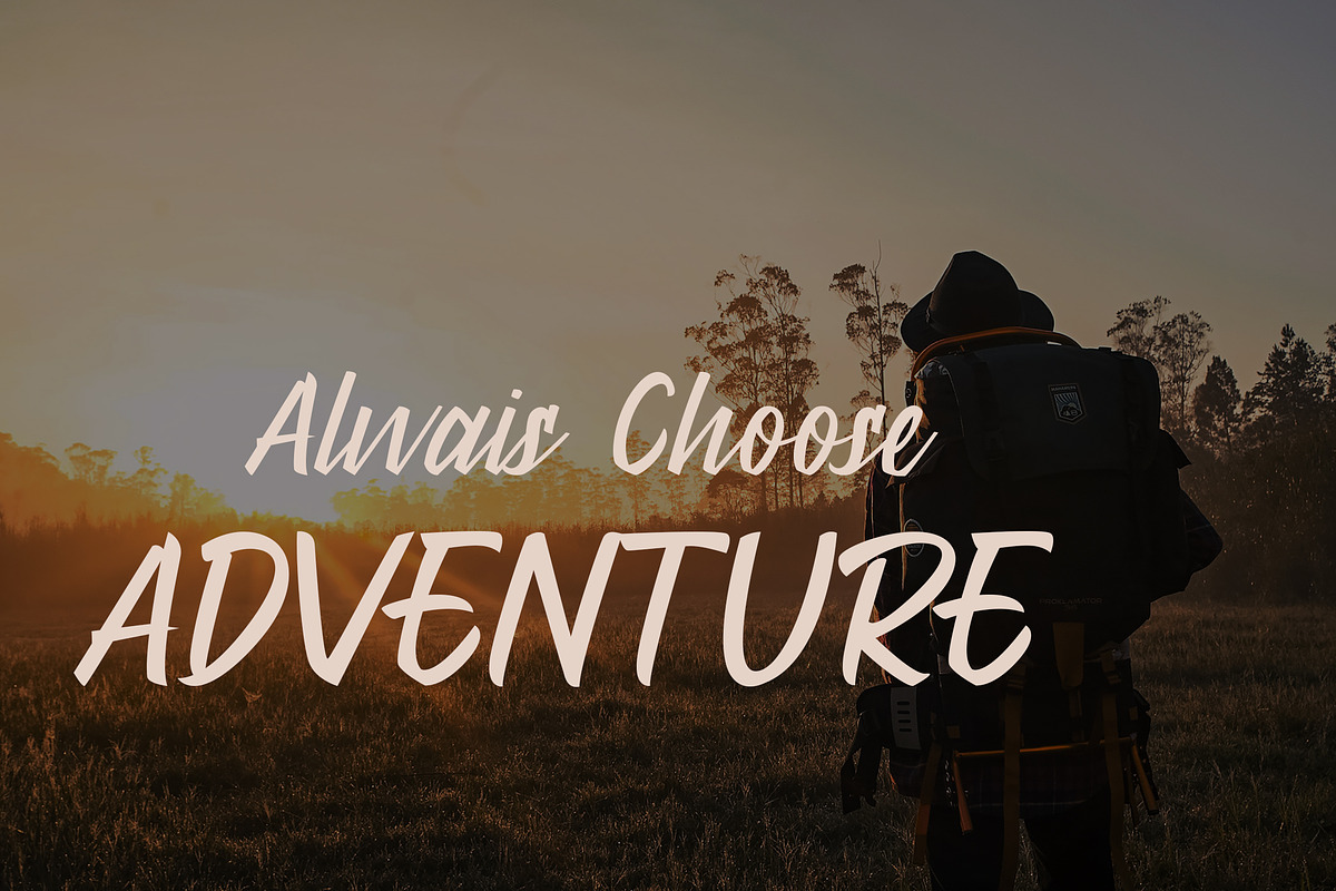Madering - Classy Script Font preview 4