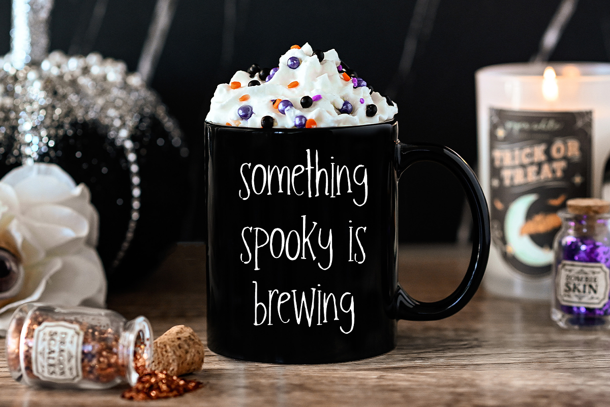 Scarecrow Horror Serif, a Serif Font by Beck McCormick (Photo 5 of 10)