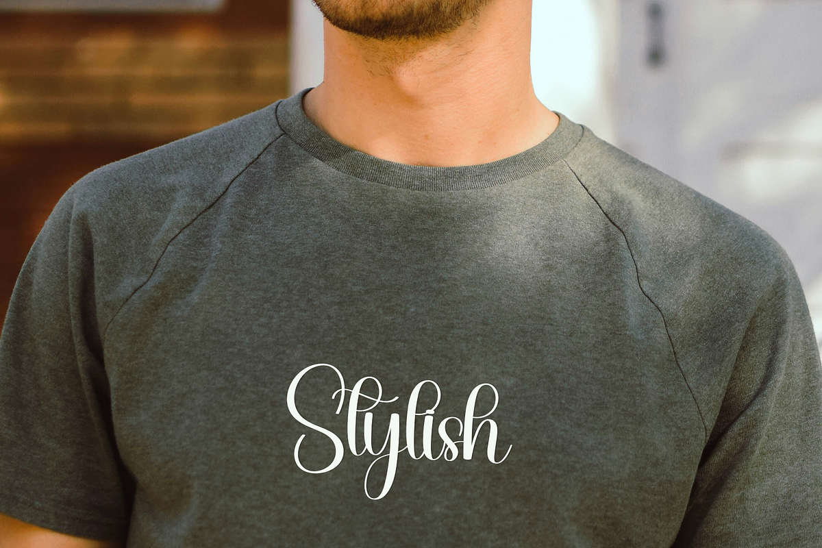 Cherrybell, a Handwritten Font by FreshTypeINK (Photo 3 of 8)