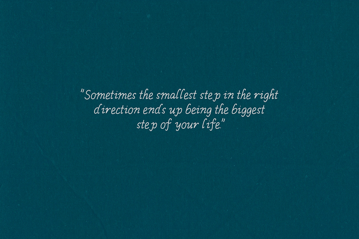 Handwritten Playful Elegant Font, a Handwritten Font by Ashiya Pixel (Photo 12 of 14)