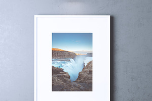 Single Wall Picture Frame Mockup