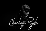The Jacklyn Signature Business Font, a Script Font by Creatype Studio (Thumbnail 4 of 8)