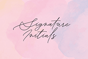 Martoni//Clean, a Script Font by artisans (Thumbnail 2 of 7)