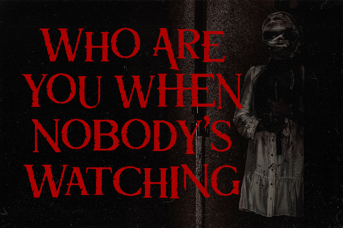 Thorncroft - Serif Grunge Horror, a Serif Font by Inviline.co (Photo 10 of 15)