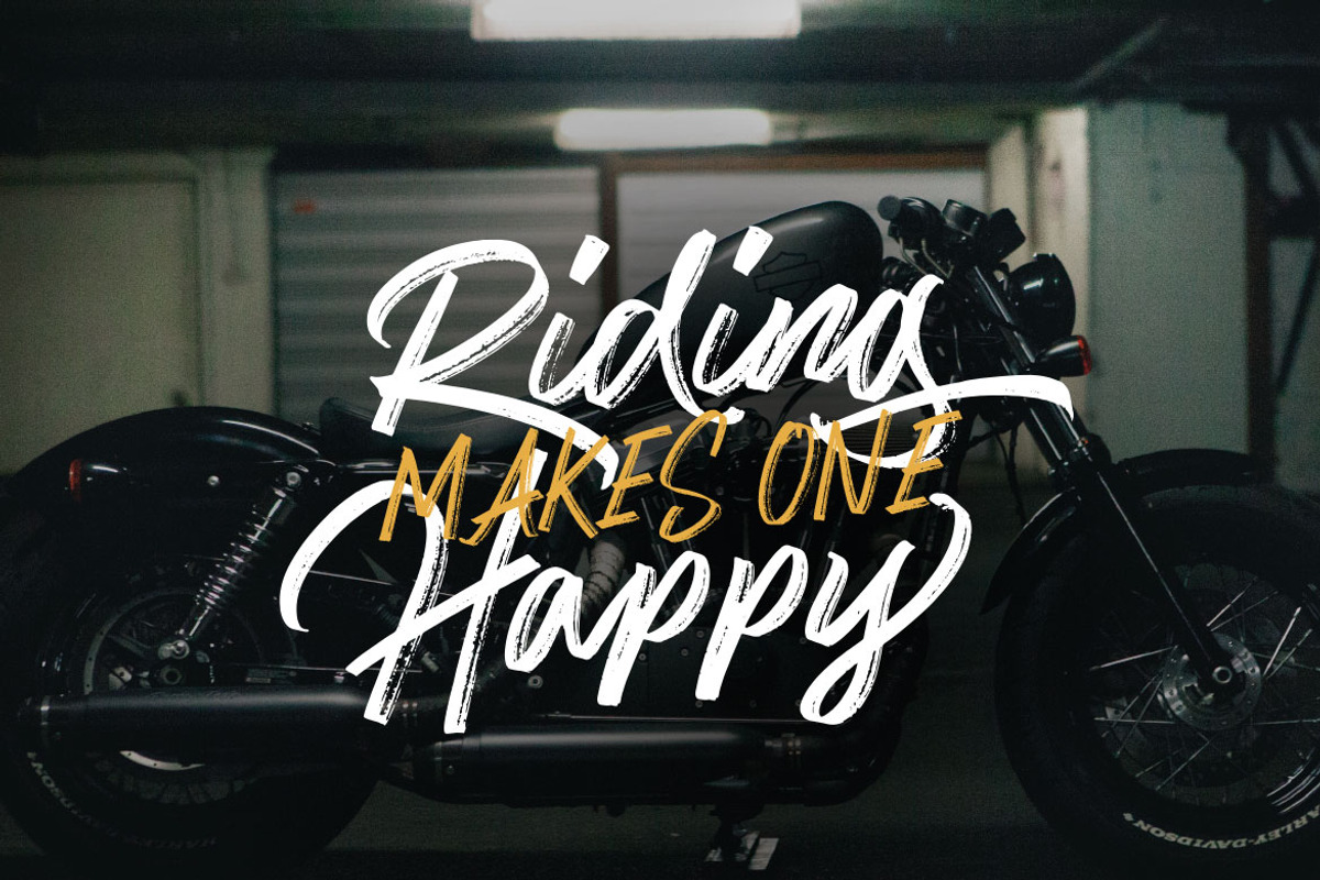 Matriver - Brush Font, a Script Font by Dirtyline Studio (Photo 5 of 11)